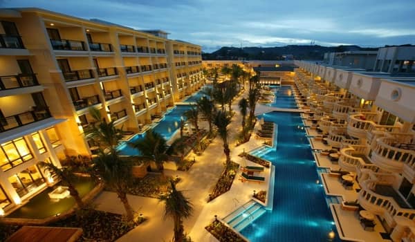 Henann Garden - Luxury Boracay Resort - Review & Best Rates